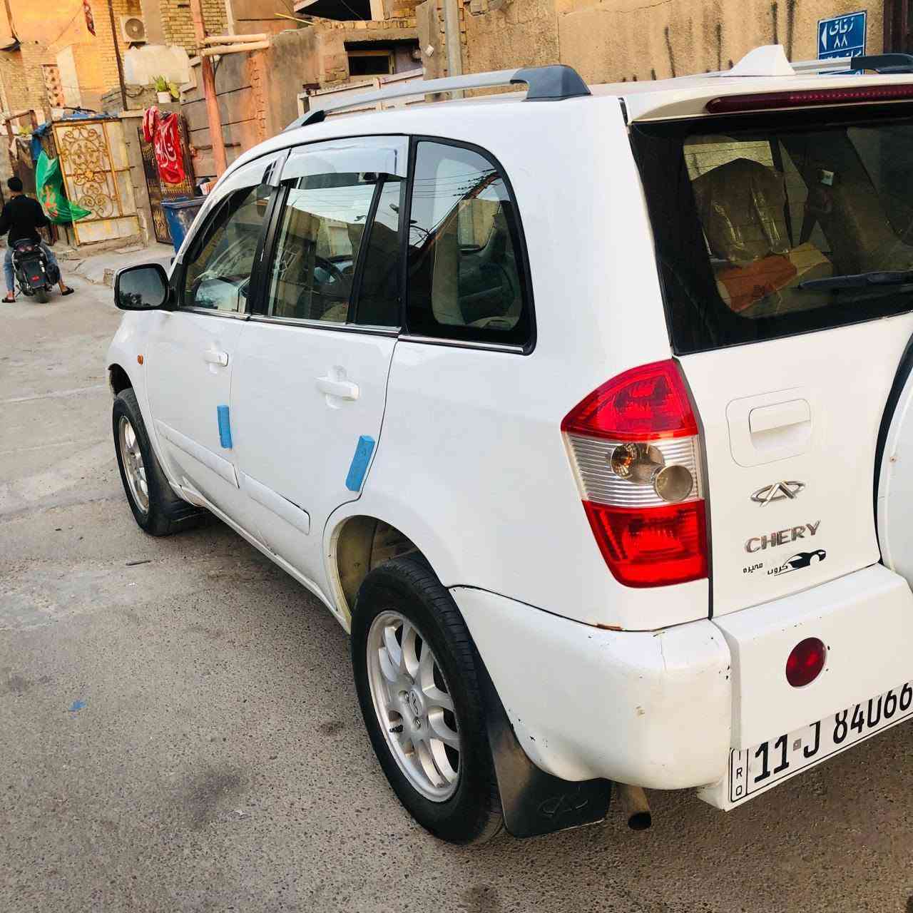 السلام عليكم تيكو موديل١١بيه صبغ بالجاملغ الأيسر الامامي بدون ضربه مكينه ٢٠٠٠كير ميكانيك خير من الله السياره باسمي بغداد العبيدي السعر ٥٥ وبيه مجال***********
