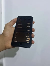 ايفون 8 • بطارية ١٠٠ • به نقوصات
