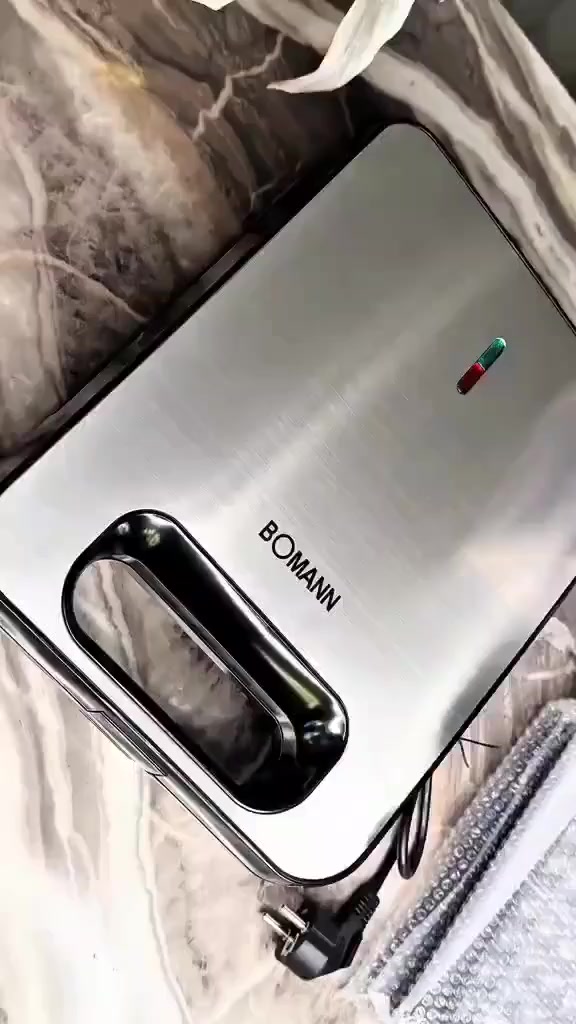 #كابسه صاج 3 قوالب 😍😍
السعر 38 الف ✅✅

للحجز و الاستفسار يرجى مراسلة الصفحة 📩📩


**إذا كنت صاحب هذا الإعلان وتريد حذفه لأي سبب، رجاءا أرسل رسالة إلى الدعم الفني**