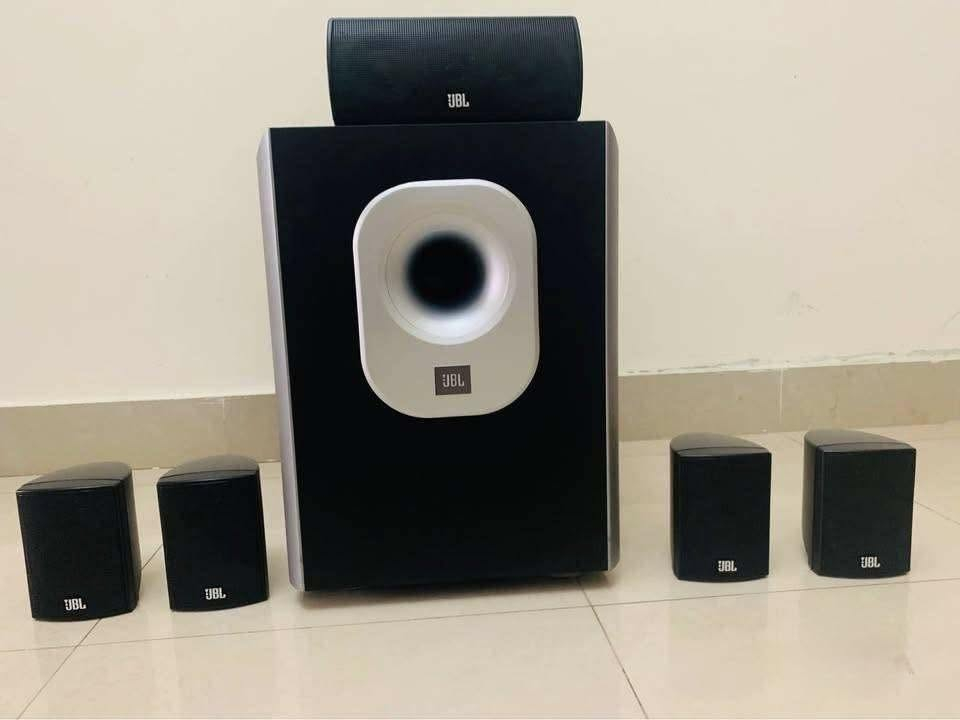 JBL SCS140 5.1-channel
بعد اذن الآدمن
السعر 85 دينار 
077777985


**إذا كنت صاحب هذا الإعلان وتريد حذفه لأي سبب، رجاءا أرسل رسالة إلى الدعم الفني**