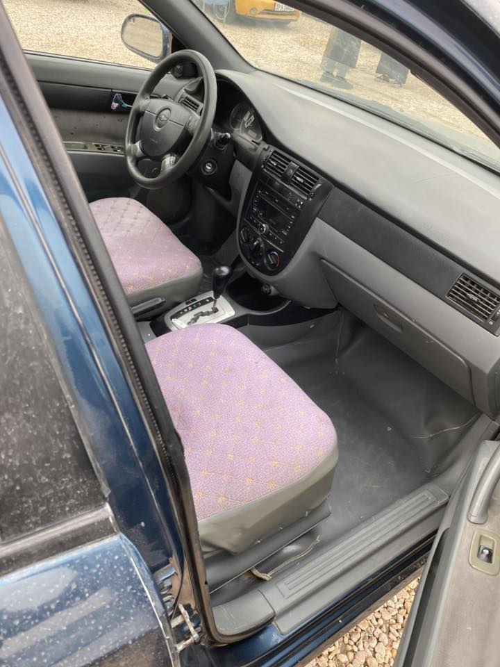 اوبتره 2009
كير مكينه حداديه تبريد تدفئه تخم تاير عل وضع شركه 
سنويه جديده مصفره غرامات 
بيه باب صبغ بس ولباقي كفاله سياره جاهزه كبل لشارع
مكان سياره كربلاء طوريج. ***********.   سعر ب٦٥ وبيه مجال 🫡
