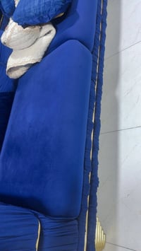 ٨مقاعد • يتحول سرير • جديد