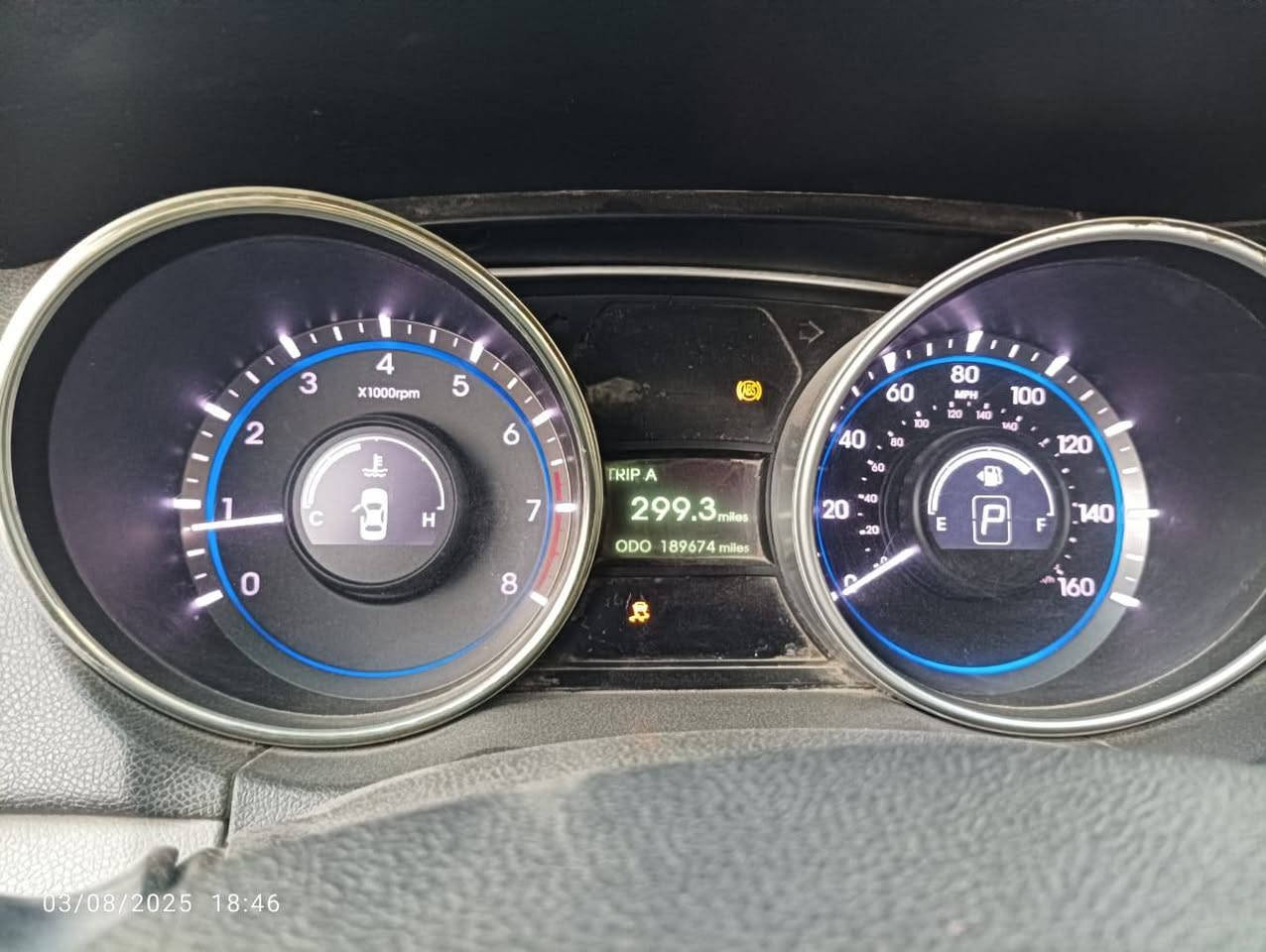 سلام عليكم اخوان سيارة للبيع موديل 11 خصوصي. بسمي. شخصين.  مكينه كير تايرات جدد صدر   إمامي خلفي  جدد وارد امريكي. وفحص. سونار. سيارة كامله اللة يشهد مستعجل على فلوس بسبب. البناء +9647764298909
