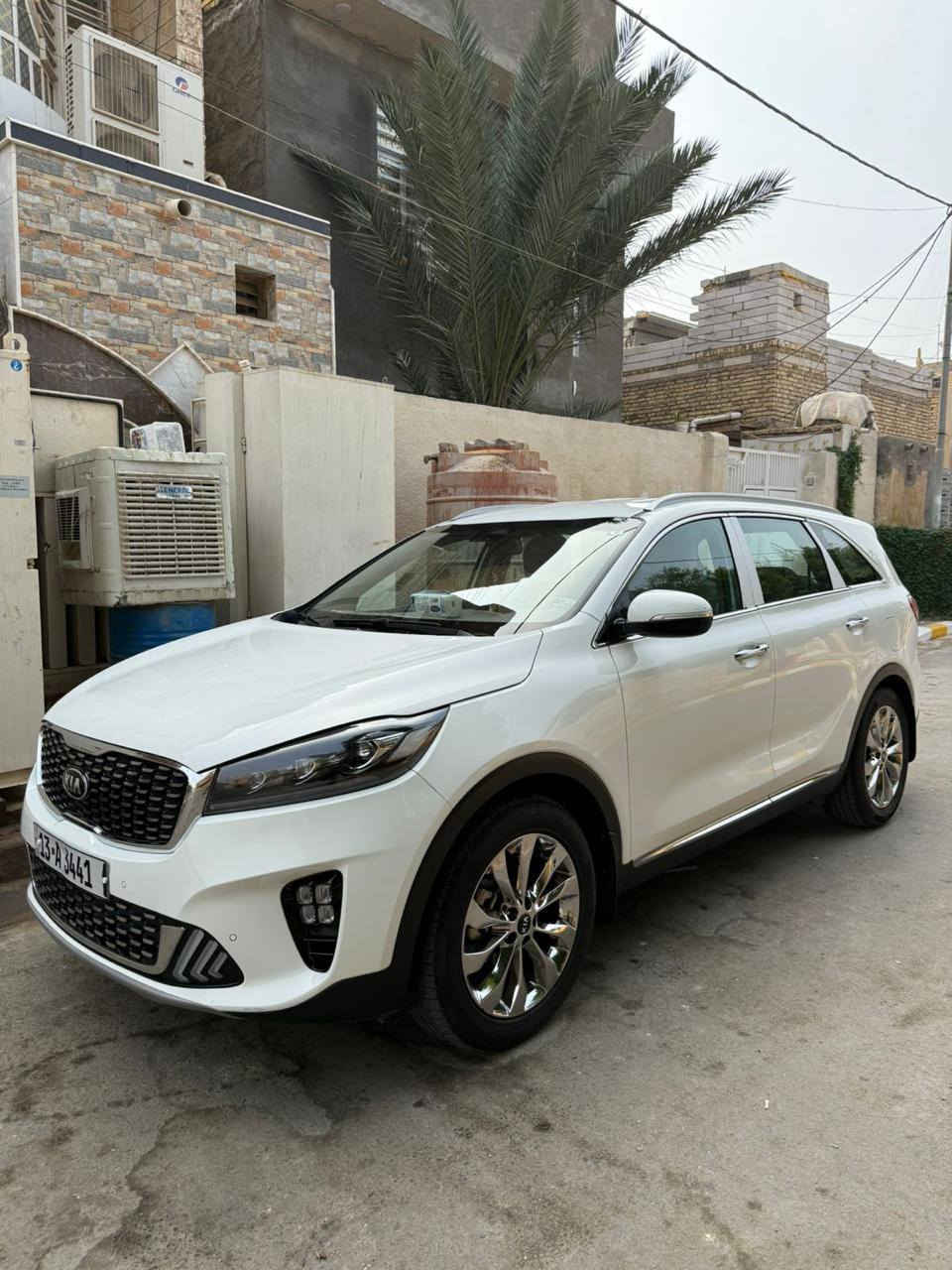 بسم الله الرحمن الرحيم
كيا سورنتو للبيع جديدة معنا كلمة 

موديل 2020

مكفوله كفالة عامة من كلشي 

61ماشية

رقم ميسان  

باأسمي شخصيا

زراك لايت

لايت زنون بلادي

حساس أمامي وخلفي

اناره ترحيب

اناره بيده

ويل نيكل

جنطه شفط

كامره خلفيه

٣ قطع تبريد

٧ راكب

داخل بيجي

كشنين الأمامي كهرباء

بلوتوث

تحكم استيرن جهتين

ارضيه مغلفه جلد

بردات أبواب خلفيه

بصمه
مكينه v6
للاستفسار الاتصال على الرقم

السعر 275

*********** إتصال ع رقم
