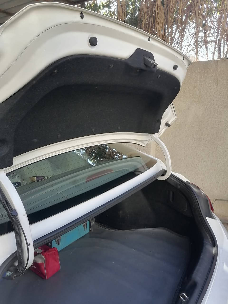 السلام عليكم النترا للبيع موديل ٢٢ بسمي للبيع سياره خليجيه مكينه ١٦٠٠ الرقم ***********
السعر ١٤٠
