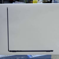 applr mac air M5  ram 32G  ssd 2TB  13,6  midnight  جهاز جديد لوك بعده...