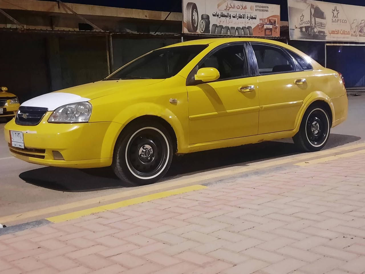 السلام عليكم للبيع اوبتره2008 رقم واسط مكينه كير تبريد تخم تاير صدر خير من الله السعر 55وبيه مجال مكان السياره واسط الصويره ***********
