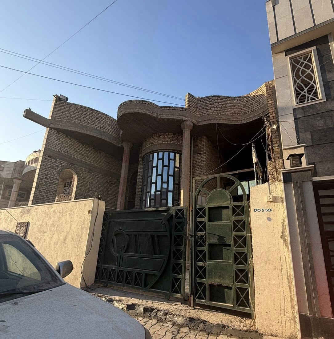 مشتمل طابق ثاني للايجار متكون من غرفة نون كبيره وصاله وحمام وصحيات عدد2للتواصل/***********
