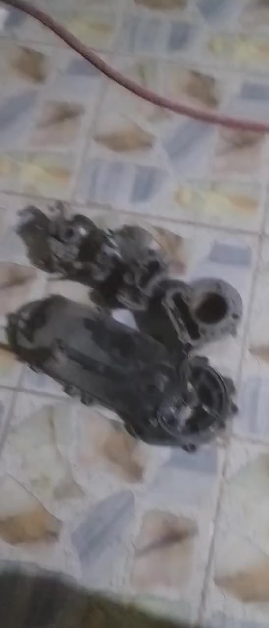 سلام عليكم غراض سكنس تفصيخ قبق هندر زاد كور زاد بوشه زاد كابريتر جبالي *********** مكان بوب شام يم القوس
