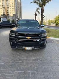سلفرادو 2017 باب طويل بدي قصير 8 اسلندر zl1 فول مواصفات السيارة بيها ب...