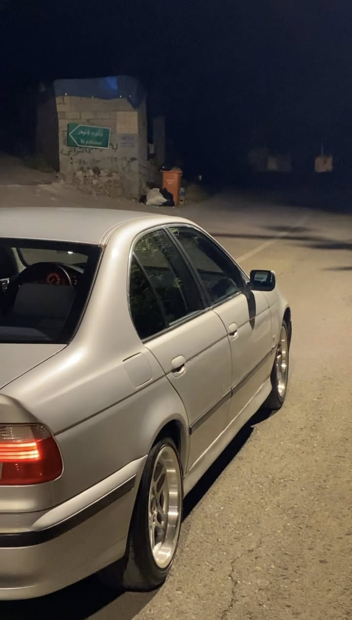 فرۆشتنی خێرا
سەقەر ٢٠٠١ ساخ ساخ
 ٥٢٥ دەبڵ جیتیتاڵ
مەنەفێسی  ئەسڵی
کوشن هیتەر
دەعامی M
سکانی M 
ویلی M 
ئاوێنە کارەبای
تەبریدی ساردو گەرم بە شەرت
شاشەی بۆ دانراوە
تەعدیل سورعە
کامێرەیە
موسو بڕاوە بە شەرت
لێدرانو دەعام بە شەرت
سەیارەکە کامل مەسروف کراوە
سەقفی وەک شوشەیە هەیکەلی جوانە قوپاوی نیە
چوار تایەی تازەی لە ژێرایە 
بۆ زانیاری زیاتر چات بکە
موشتەریت چات بکە
٥٨ وەرەقەو مەعامەلەیەکی برایانە


**إذا كنت صاحب هذا الإعلان وتريد حذفه لأي سبب، رجاءا أرسل رسالة إلى الدعم الفني**