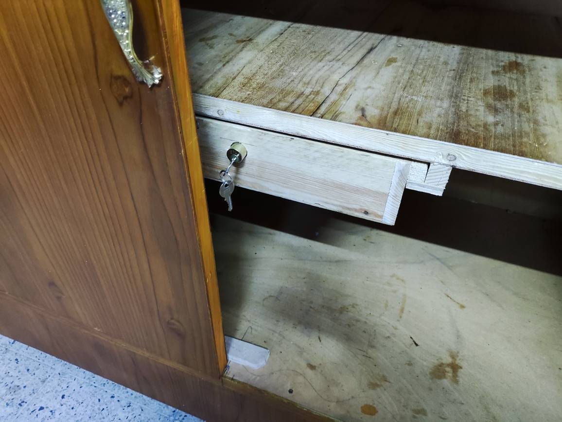 مناميا كلش ثكيله شغل رقم واحد فصال نظافتها شرط 100%100 للبيع مع نقل العنوان الدركزليه مقابل الاطفاء محلات الرحال طابق الثاني ☝️ موصل, نينوى


**إذا كنت صاحب هذا الإعلان وتريد حذفه لأي سبب، رجاءا أرسل رسالة إلى الدعم الفني**