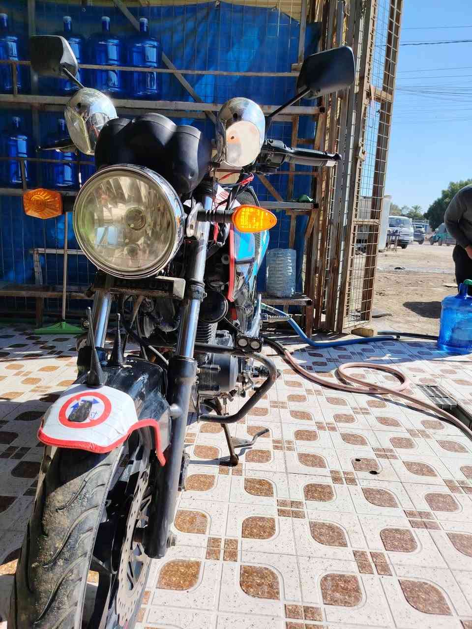 سلام عليكم دراجه داي وان بانده موديل 20 مكفوله كفاله عامه اوراق كامله نضافيه خير من الله السعر ملون او نص. 1500 /***********
