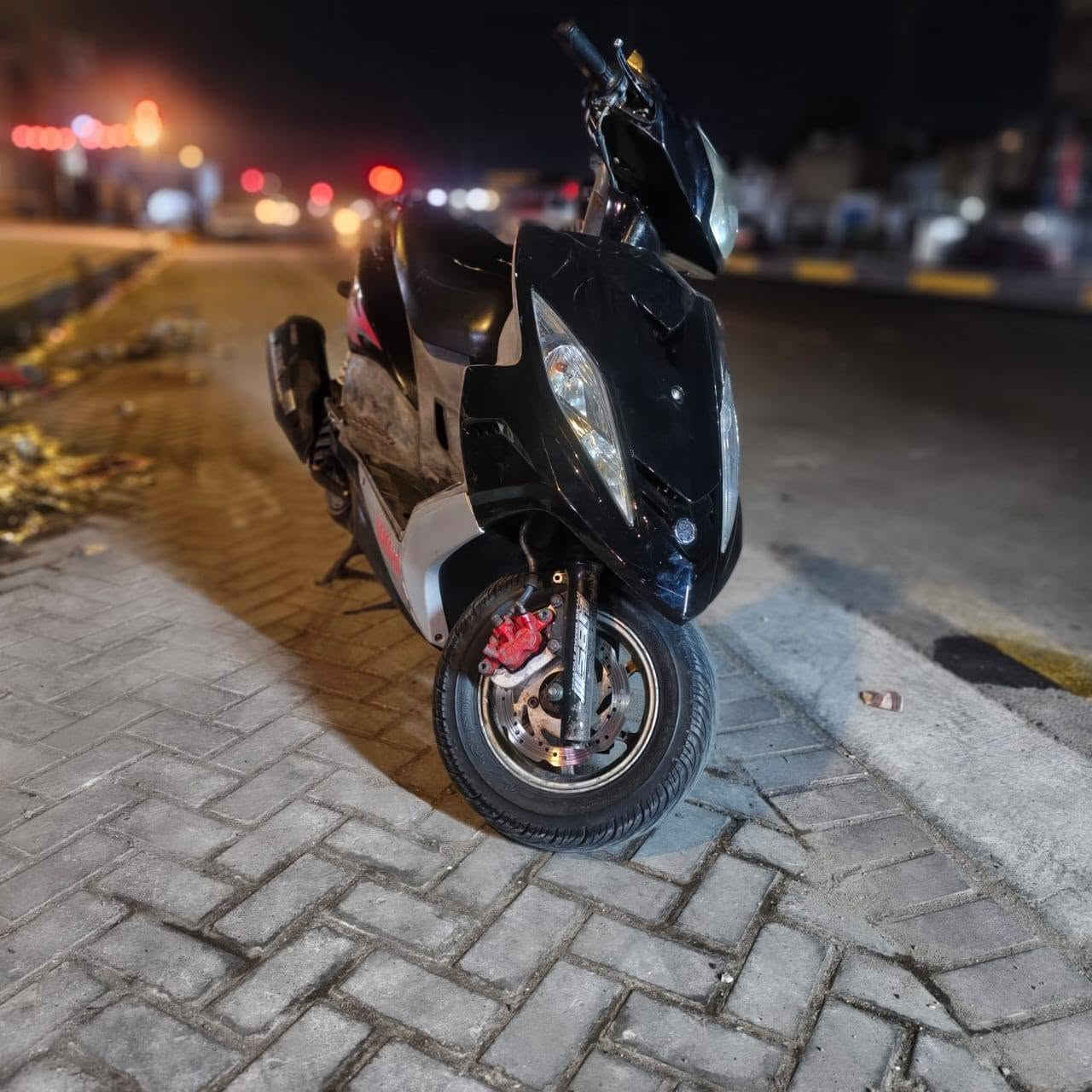 دارجه مراوس بايفون 16برو ماكس او البيع السعر 1200
داراجه صاله شهر من نزلته رمبه دراجه مكفوله محرك دراجه نضيفه حيل
بيه مجال قليل
العنوان : مدينه الصدر
***********  وتساب
