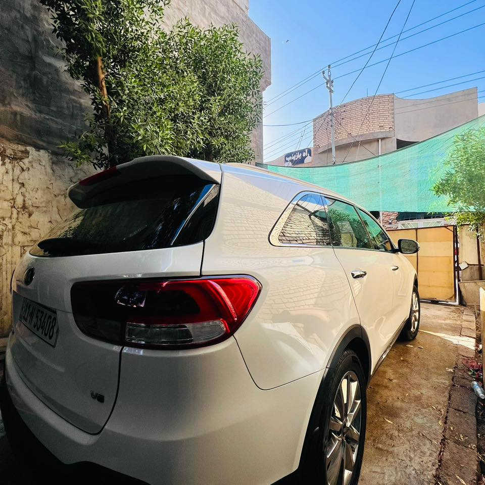 سورنتو 2017 خليجي 

فوول عدا البصمه والفور ويل. 
رقم بغداد 

مكاني كربلاء بيع فقط بدون مراوس

***********
