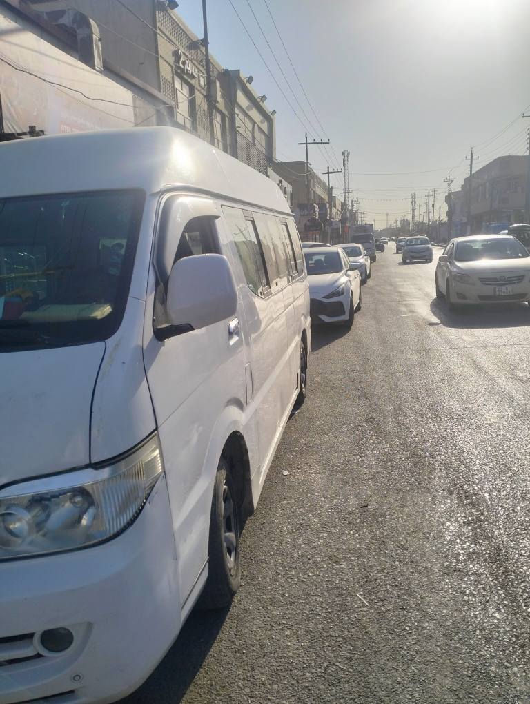 پاسی شێری مۆدێل 2013 مەکینە 4پستنی مەرزیە غازی ئیتاڵی لەسەرە گێڕ و مەکینە و تەبردید و تەقەو ڕەقەی بەشەرتە سبوغیشی جێ جێ هەیە سەقفی نیتی وەرگەڕاو نیە لێدراوی ژورێی نیە دەتدەمێ نە عام بی نە حیزام بی ڕەقەم بەغدای ئەصلیە تەنها ئەوەلیاتی بەشەرتە خاوەنی دیار نیە بەشەرتی کۆمپوتەر کە ئەوەلیاتی هەبی لەهەولێرم سعری داوای 55 مەجالێکی زۆر کەم زۆر بێ مەسروفە ماڵی کەسابەتە گۆڕینەوەش دەکەم بە قسوسی  گەر مشتەرین نامە بنێرن لەخزمەتم ژمارەی مۆبایل *********** أربيل, العراق
