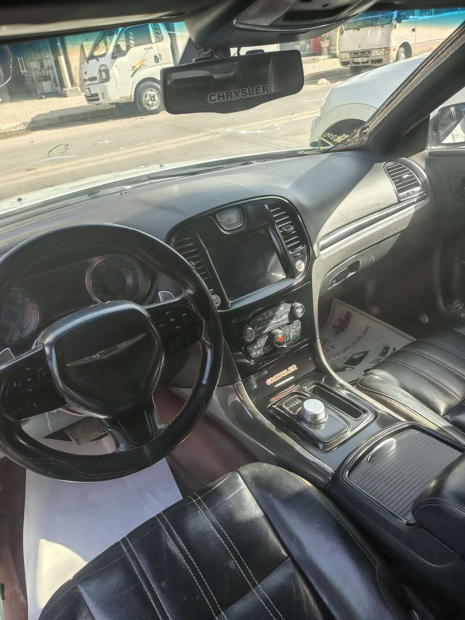 السلام عليكم اوباما للبيع موديل 2017  فوول مواصفات معوقين بعد شهر تصير حره رقم انبار صور الضرر بلمنشور ونصبغت عام 
مكاني بغداد الدوره السعر 155 وبيها
 رقم ***********
