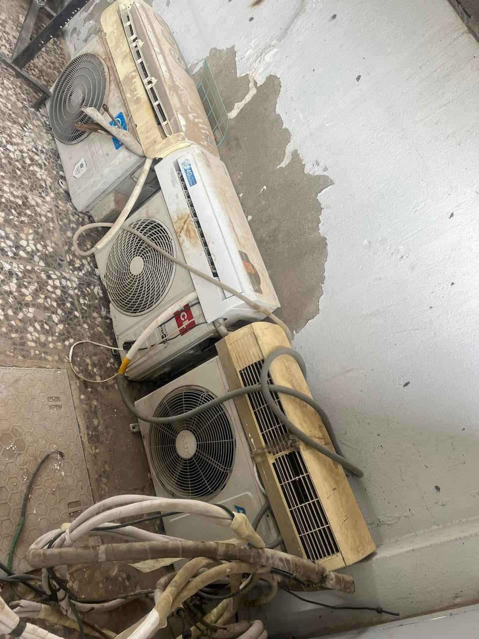 نشتري جميع انواع سبالات والمكيفات بسعار مناسبه سبلت طن ونص 100 سبلت طنين120 سبلت 3طن 200 مكيف طن ونص70 / مكيف طنين80 /تواصل ***********
