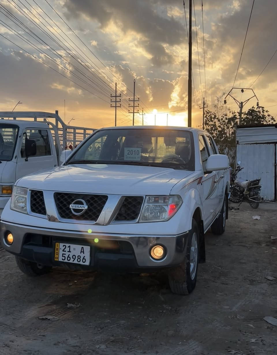 نـيـسـان نيڤارة 2009 كـفـالة عـامـة
سلام عليكم 
نيسان نيڤارة موديل 2009 كفالة عامة 
مكفولة من الفتح وال صبغ وال تبديل/(مكفولة من فتح البرغي)
فول مواصفات كشن منفصل جكمجة تحكمات ستيرن
تخم تاير كهربائيات بل شــــرط
كير مكينة كفالة لا تنقيص ولا تبخير ولا مفتوحة 
رقم سليمانية بسمنة مداور بنسف اليوم 
السيارة سندر وضع الشركة شگد ما تصور نضيفة
سعرهة اتصل او رمش و دلل تشلع عيوني
موقهة ديالى بعگوبة تقاطع القدس
 هـ / :> سـامـي الشـمـري / *********** \
————————————————————————————
