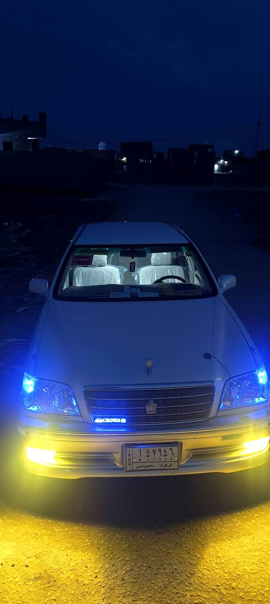 ملكه للبيع
سيارة جديدة مكفوله كفاله عامه قرار 48 
مكفوله من الضربه والصبغ والشرعيات 
مواصفات اهواي ومعروفه 
4كشنات كهرباء 
مري شفط 
برده كهرباء 
مثبت سرعه بيها 
محوله كرستال 
مدفوع كمرك وضريبه باقيه بس رسوم الرقم 
تريد تحويل تريد وكاله موجوده 
السعر 110وبيها مجال حله ناحية النيل 
***********
