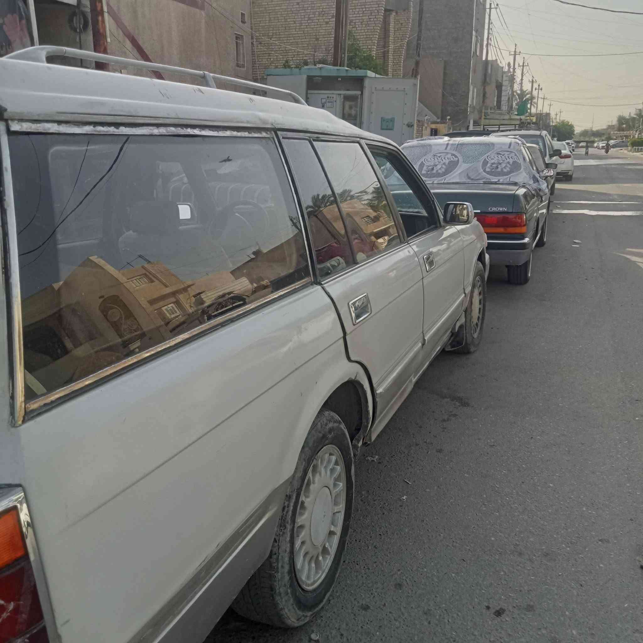 سلام عليكم ارنب ستيشن لبيع قماره مضبوطة كير و مكينه بطه تخم تاير صدر اميامي خلفي رقم انكليزي تحويل مباشر هزه جديد 1991سنويه 2029 عنوان بغداد طالبييه رقم الهاتف *********** سعره 37 وبيه مجال
