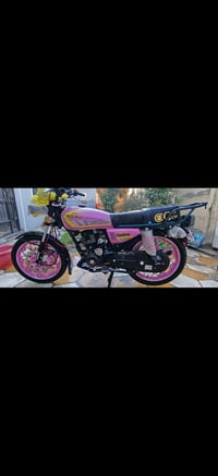 سيفان لون مميز  2025 قبل شهرين  بعدها بجيسها طالعة من الوكيل مكينة سود...