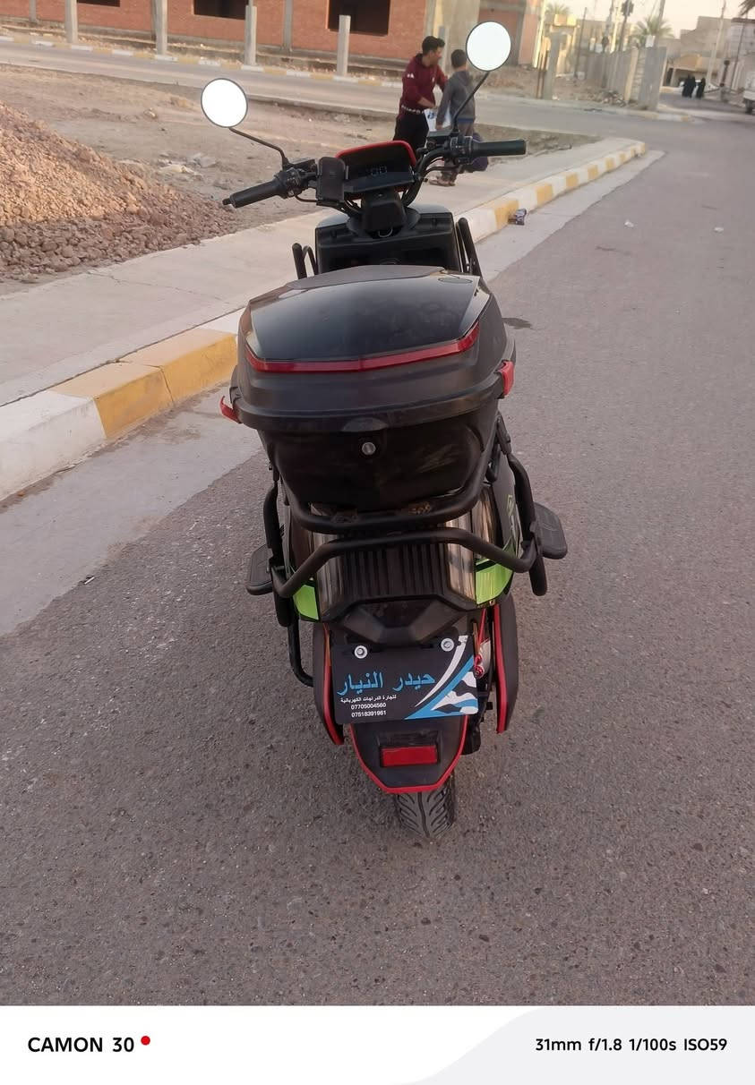 سلام عليكم موطور شحن البيع موديل 2025بطاريات يقرن كلهن 10سعر 550 وبي مجال ***********بي واتساب
