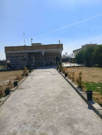 بيت للبيع • ٩٠٠م • ببرينج