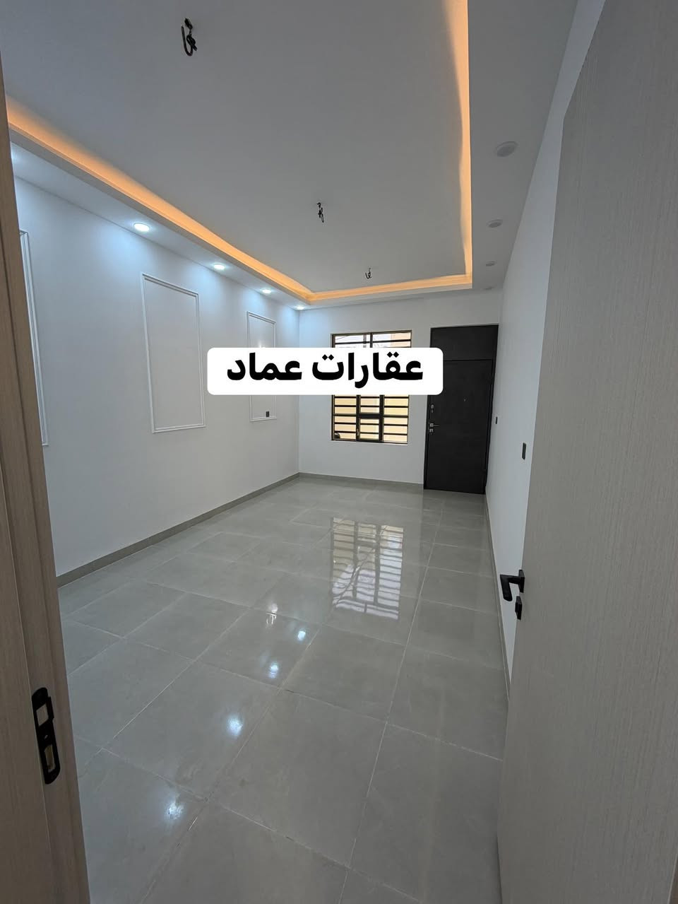 مشتمل للبيع مساحه 140م قاطين 4 غرف. زيروو. حي الخضراء قرب مدرسه دبي. شارع 10 فارغ جاهز للسكن للاستفسار

***********
