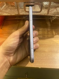 آيفون ١١ • ١٢٨ • شاشة اصلية