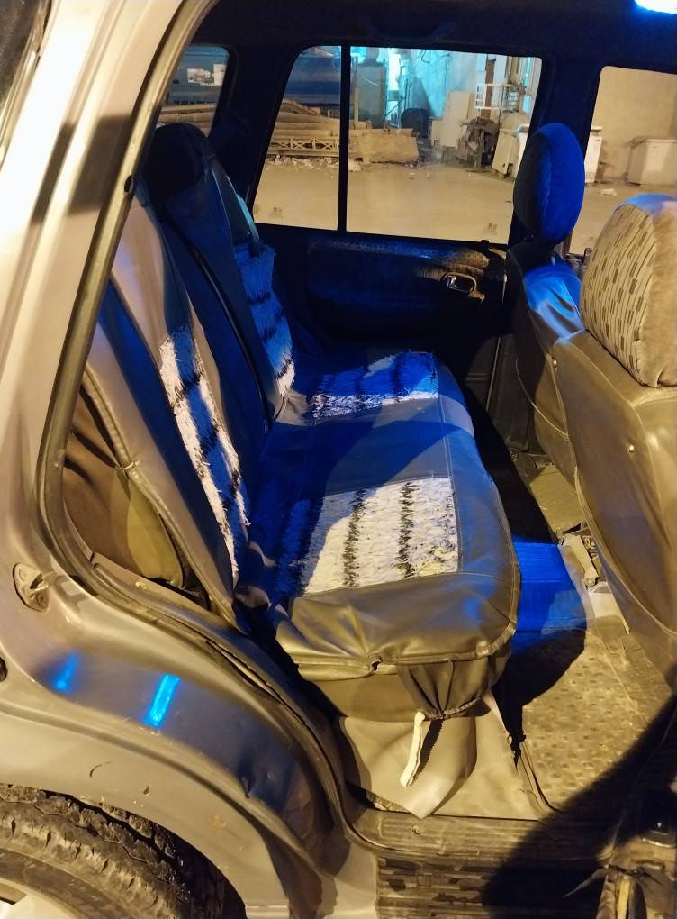 السلام عليكم
سيارة كية سبورتج للبيع 
الموديل / ٩٤
 حالة السسيارة جيدة 
الكير / اوتو 
محرك / ٢٠٠٠ بلادي مكفول 
تخم تاير جديد /  بطارية جديدة 
رقم بغداد / سنوية 27
العنوان بغداد / م/ الصدر
السعر:  ٤٠ وبيها مجال 

  للشراء الاتصال على الرقم ***********
