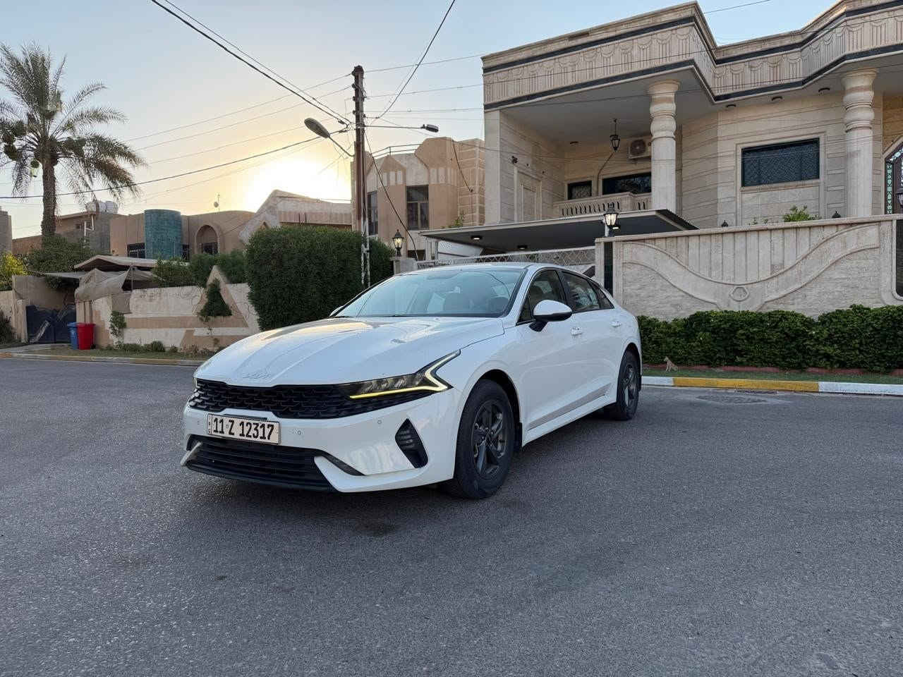سلام عليكم... 
،k5 موديل 2022 خليجي
ماشية ٨٥ الف كيلو
محرك 2500 تنفس طبيعي
حساسات امامي خلفي 
لايت وبرجكتور  led
اربع وضعيات قيادة
كروس سرعة
تحكمات ستيرن
شاشة اعطال
كير ومحرك جديد مكفولات
السيارة جاهزة بدون اي نقص 
صبغ بابيين بدون دواخل بس  رش
سعر ١٦٤$ورقه
مكان بغداد
للاستفسار
***********

 #K5
