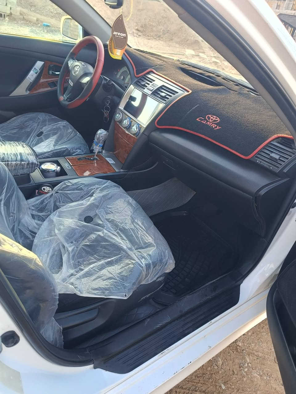 كامري موديل 2009 امريكي رقم ديالى رقم وسنويه جديد لل30 بيها قطعتين والسونور موجود العنوان ديالى سد حمرين اني مكلف بالنشر للاستفسار الاتصال هنا ***********
