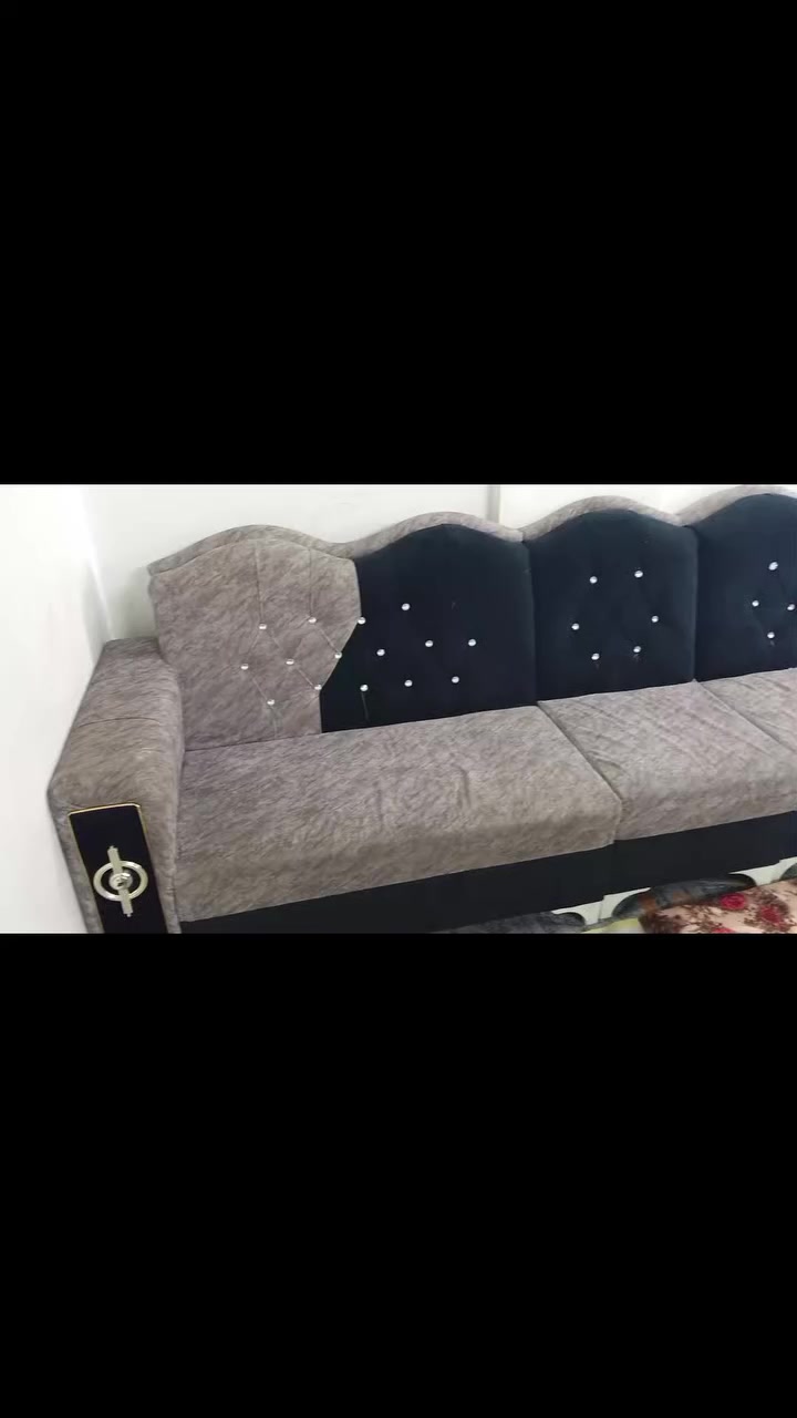 سلام عليكم خوان طخم لبييع حيل نضيف مكاني موصل اليمن السعر 250الف بي مجال بسيط ليحب يخابر او خاص *********** ***********
