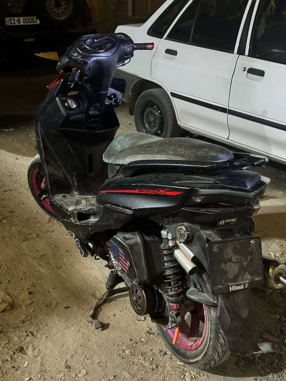 سكنس شمعة يرادلها ترتيب بسيط🤍.
سكنس شمعة ياباني قبق نفخ 🤍.
مثل متشوفون كدامكم التزويد🤍.
صدر dy كرزي بل جيس مال حاوية🤍.
 دبل خلفي كرزي ابو البطلين تعرفون شكد سعره بل سوك🌺.
شمعة رياضي كرزية🌺.
صالنصة بوري عدل 🌺.
ويل امامي رياضي🌺.
وباقي الدراجة كدامكم🤍.
الدراجة فقط يرادلها ترتيب كهربائيات نصهن يرادلهن شد بس اني ماعندي وقت 
وبيها كلج امامي تعبان كلش منتهي
مراوس او بيع حسب القناعة✅
*********** واتساب او فيس

