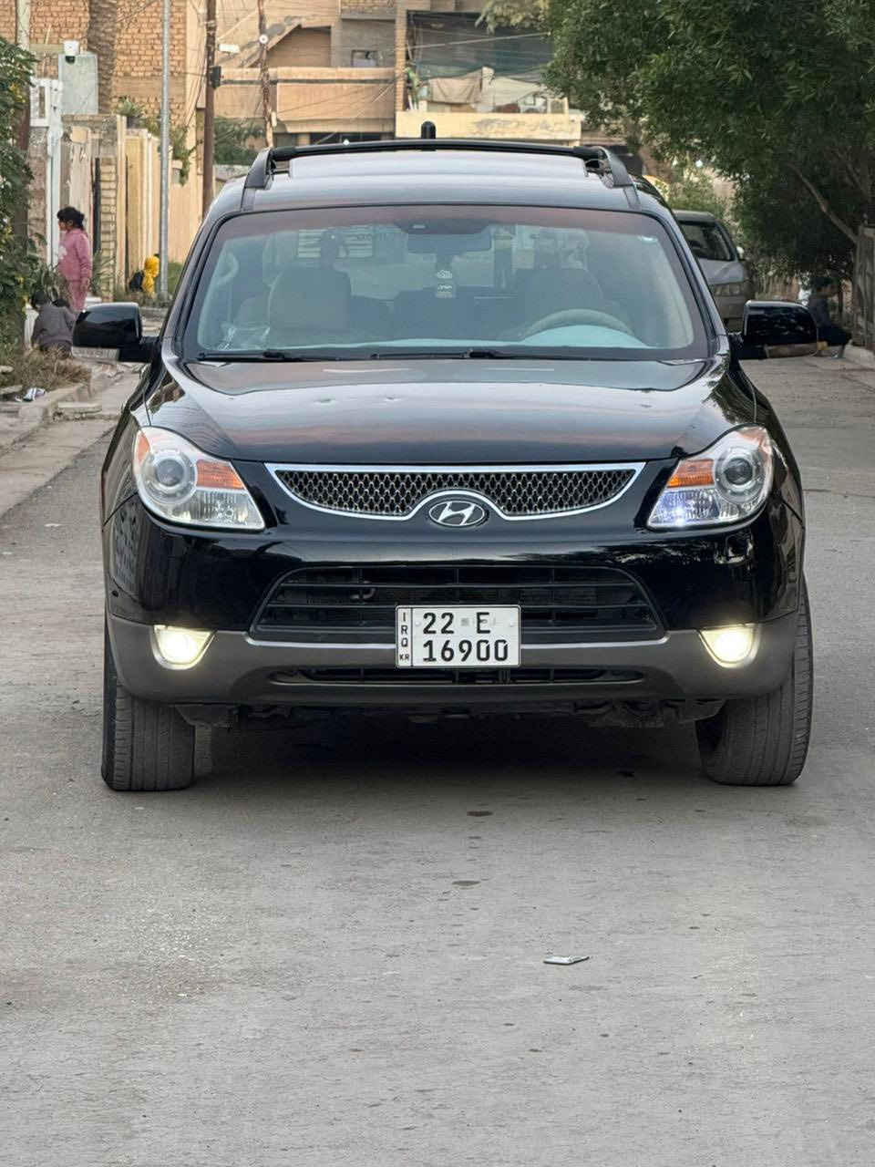 هونداي فيركروز خليجي مكفوله من الصبغ والتبديل حتى الدعميات بلاديه موديل ٢٠٠٨
ماشيه 124 الف حقيقي
فول مواصفات
فتحة سقف
كشنات جلد 
كشنات كهرباء 
باب خلفي كهرياء 
اشاير بالمري 
فور ويل
٧ راكب
كير محرك صدر كله مكفول 
مكانها بغداد
السعر ٩٨ وبيها مجال
الاتصال. ***********
