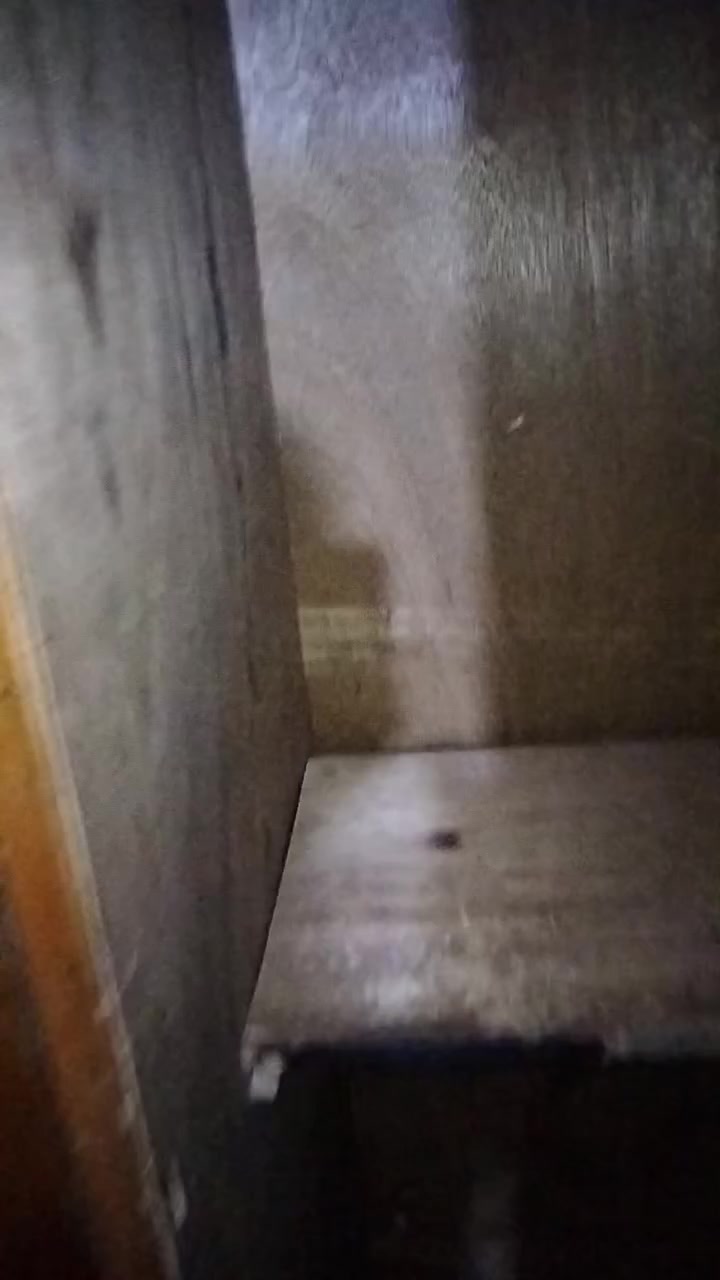 متاح كنتور ابو الستة نضيف للبيع السعر 100وبي.مجال***********
