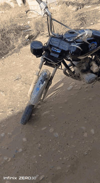 السلام عليكم ورحمة الله  شلونكم شباب
الدراجه للبيع  مكفوله كامله وشغاله كلشي مابيها احتاجيت فلوس واريد ابيعها وبيها سلف بس ينربط شغال كلشي مابي اني جاي اشتغل بيها دلفري بس هسه محتاج الفلوس واريد ابيعها ويل امامي موديل 2025.والخلفي البلادي والدراجه حيل نظيفة مالكم علاقه بل صوره لان الموبايل كامرتو تعبانه 
الشرايي ايراسلني ويتدلل مكاني تكريت السعر 300 وبي مجال للشراي /رقم صاحب الدراجه  *********** (***********موجود واتساب وموجود اتصال وهلا بيكم

