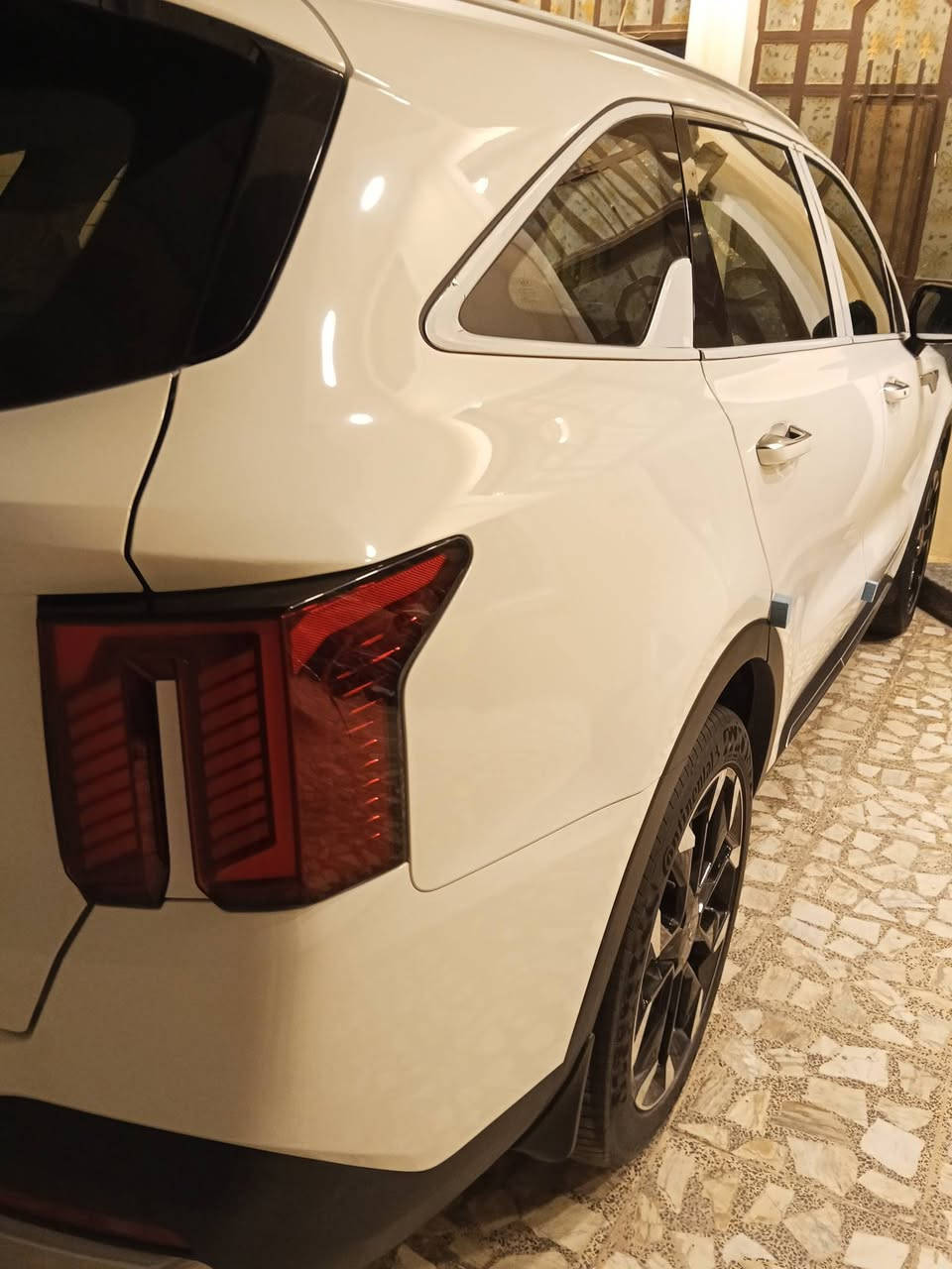 كيا سورنتو 25
ضمان كيا الدولية 

ماشية ٧٠٠٠

كفالة عامة من الزلغ 

مرقم بغداد كامل 

محرك 6 سلندر

ويل 20

داتا شو 

كير ماوس

كراسي كهرباء 

جنطة كهرباء 

بصمة وتشغيل عن بعد

شاشة متصلة تعمل بنظام بلي كار نفيكيشن

***********

السعر  ٣٣٥

العنوان : الفلوجه 

سيارة بسمي
