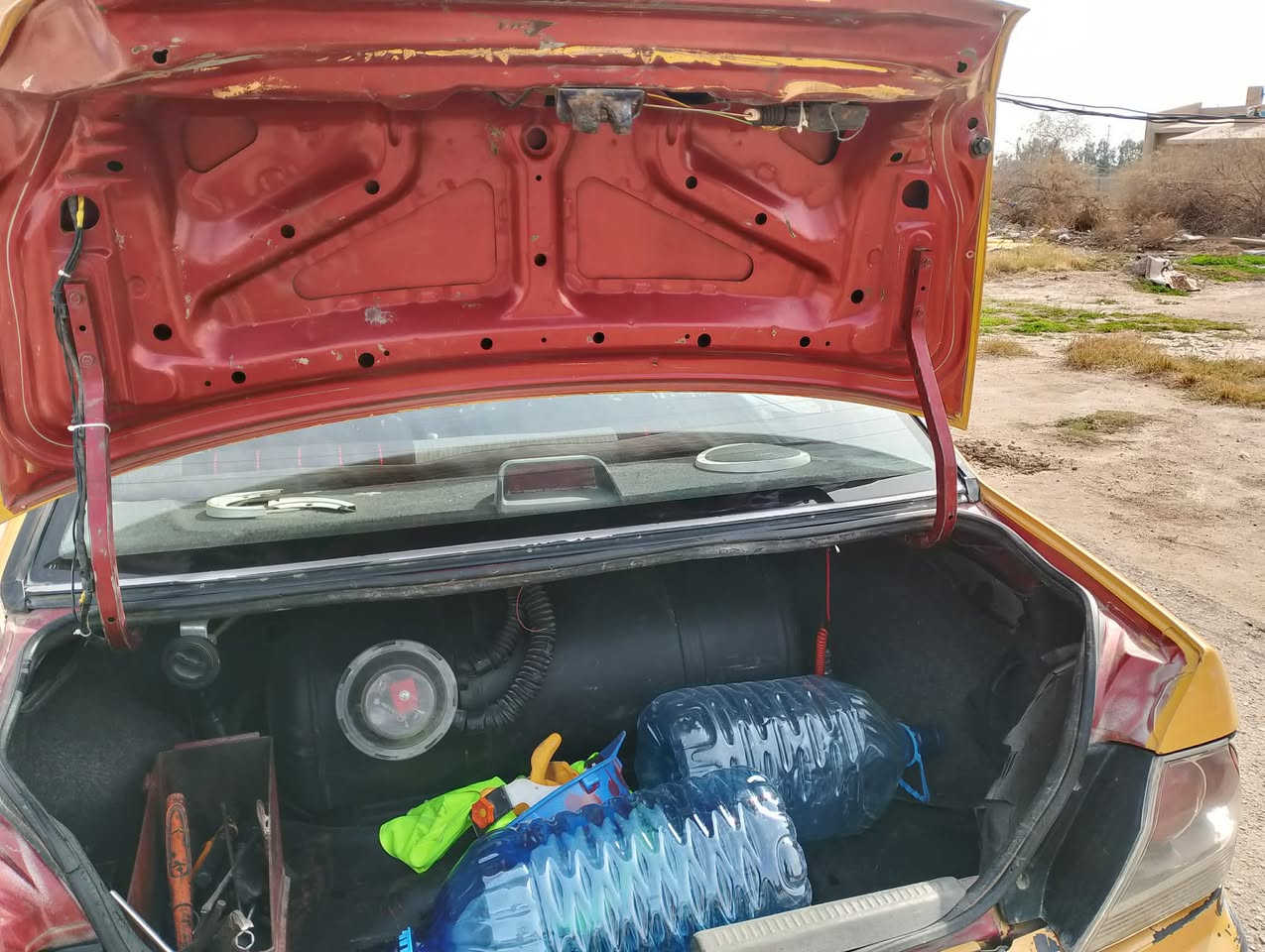 السلام عليكم لانسر موديل (2008)سياره صدر امامي خلفي كله جديد تخم تاير جديد كير ومكينه قطع جديد دوشمه جديد وارد امريكي ضررها جاملغ امامي مثل ما موضح ب الصوره بيع او مراوس حسب القناعه سياره اضافه منضومه غاز السعر(67)  وبيها مجال 

رقم الهاتف 
(***********)ومتواجد وتساب
