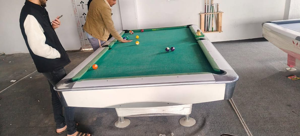 ميوزه للبيع او مراوس ***********
