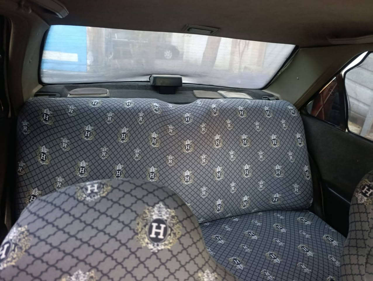 سلام عليكم بيجو بارص 2012 بيه اربع قطع صبغ بدون دواخل كير مكينه خير من الله تبريد ثلج سعر 42اوبيه مجال مكان نجف الاشرف حي صحه رقم الهاتف ***********
