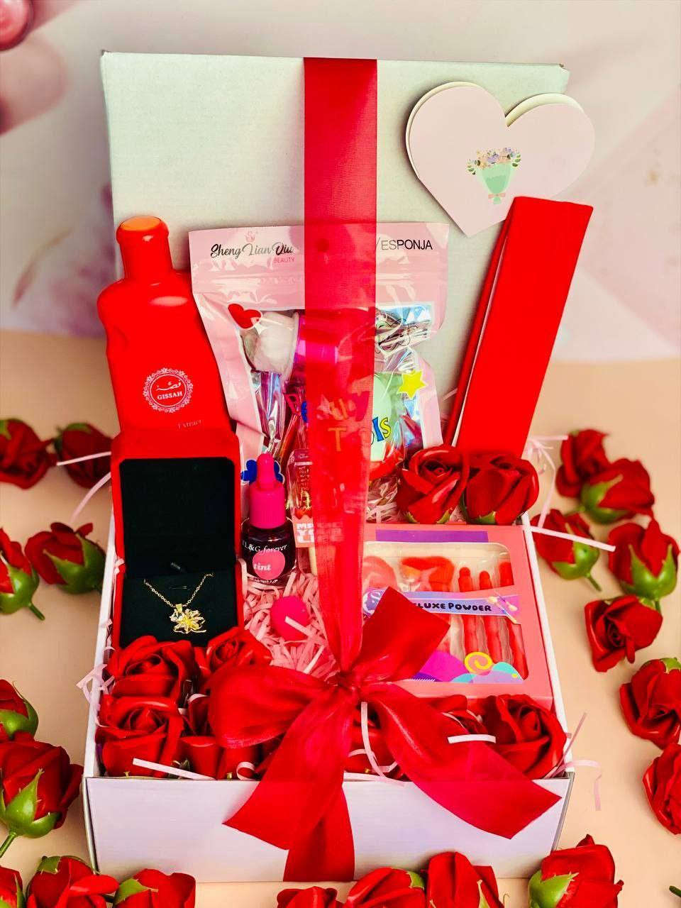 قرب عيد الحب ومحتارة شنو تهدين الحب؟
جبتلكم بوكس

 العشاق بوكس كلش

 حلو يتكون من عطر وبوكس ساعة كلش حلو ويوصل مثل الي ب الصورةة والفحص امام المندوب 

لدينا 

طرق دفع رصيد 

وزين كاش 

ب الطريقة تعجبكم دفعونن وين الحلوة الي تريد تهدي حبيبها هيج بوكس لطيف. 💅🫶🏻🫶🏻


**إذا كنت صاحب هذا الإعلان وتريد حذفه لأي سبب، رجاءا أرسل رسالة إلى الدعم الفني**