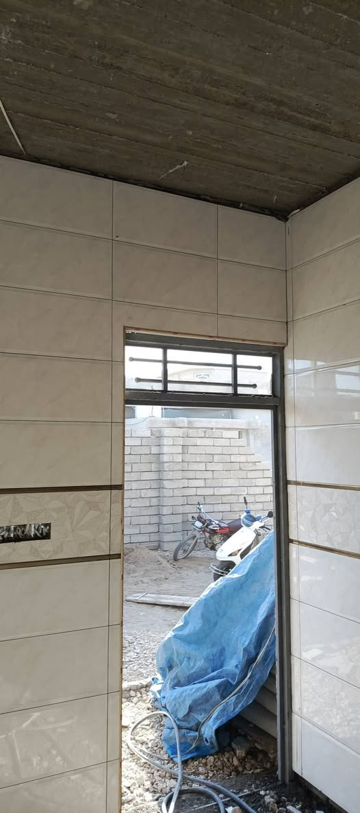 اسطه سراميك شغل دراجه اولى بسعر مناسب ***********
