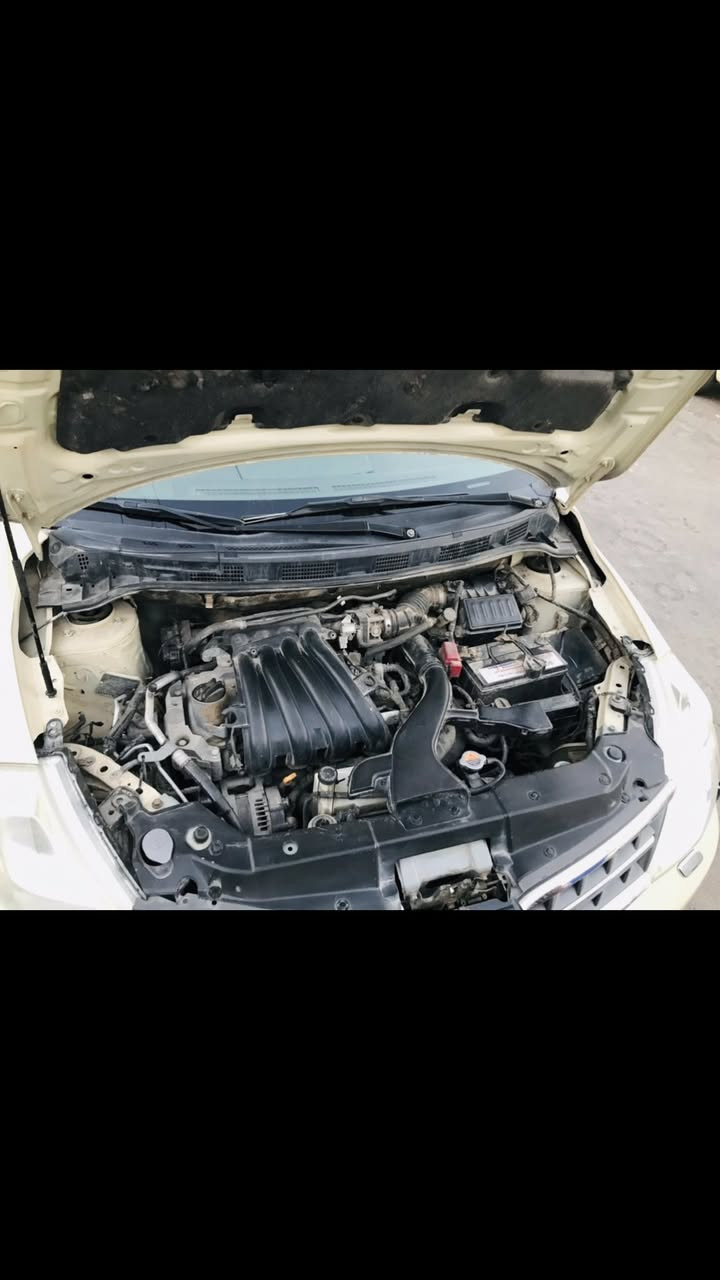 به ناوي خواي گه وره 

نيسان تيدا موديل ٢٠١٢ 
گير عادي 
٣ پارچه نيو سبوغ جي جي تعديل گجكه 
پيشي ژوري گرتيه
سعري ١١٣ وه ره قه كه ميك مجال 
شوين _ هه ولير پشت ماجدي مول 
***********
