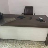 شلعة كاملة • أثاث مكتبي • ثلاجات وتكييف