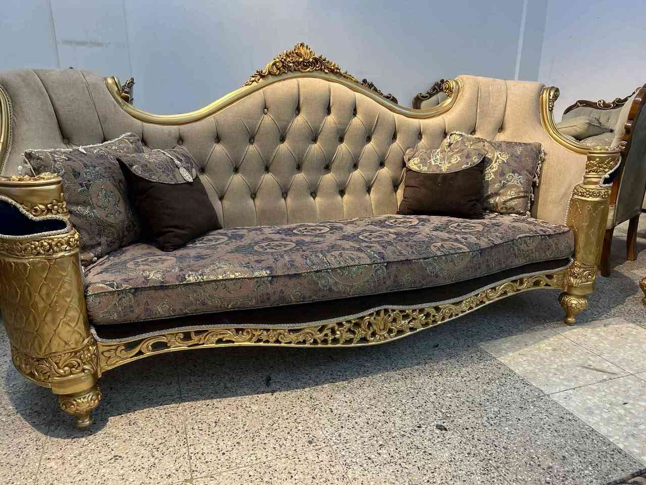 تخم زان مصري تحفه  أخو الجديد 10مقاعد طبله وسطيه للتواصل ***********
