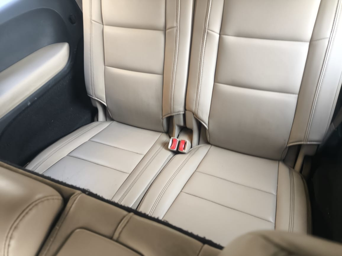 السلام عليكم
دوج دورنكو 2014 لمتد Limeted 
خليجي 
تخم تاير جديد +حداديه جديده/داخل السياره نظافته 100%
مواصفات السياره
بصمة ابواب+دخول ذكي/كشنات جلد لون بيجي+صاج/4 قطع تبريد/ شاشه كبيره / شفتات ستيرن/ اشاير بالمري +تشغيل عن بعد/ ويل حجم 18 اصل/ لد نهاري زينون اصل+ منظومة زينون LED/كشنات تدفئه / تو ويل/ منافذ USB /
مكان السياره ناصريه
السعر 235 وبيه مجال
للاستفسار ***********
