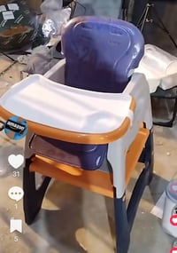 كرسي طعام للأطفال • قابل للتعديل • بلاستيك آمن