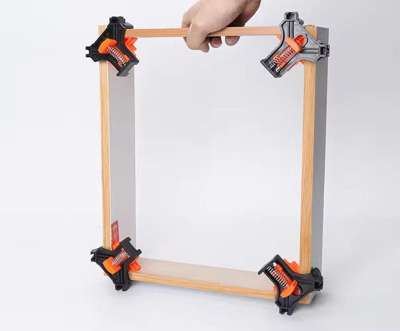 عدة مساكة زوايا مفيدة جدا لاصحاب الورش والاعمال اليدوية


**إذا كنت صاحب هذا الإعلان وتريد حذفه لأي سبب، رجاءا أرسل رسالة إلى الدعم الفني**